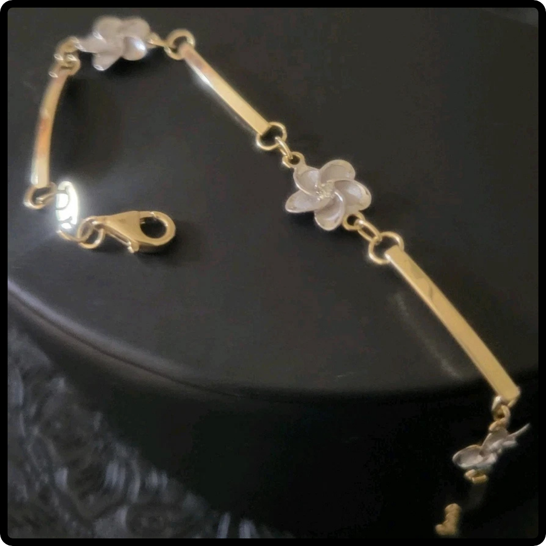14k Gold Flower Cz Accent Link Bracelet