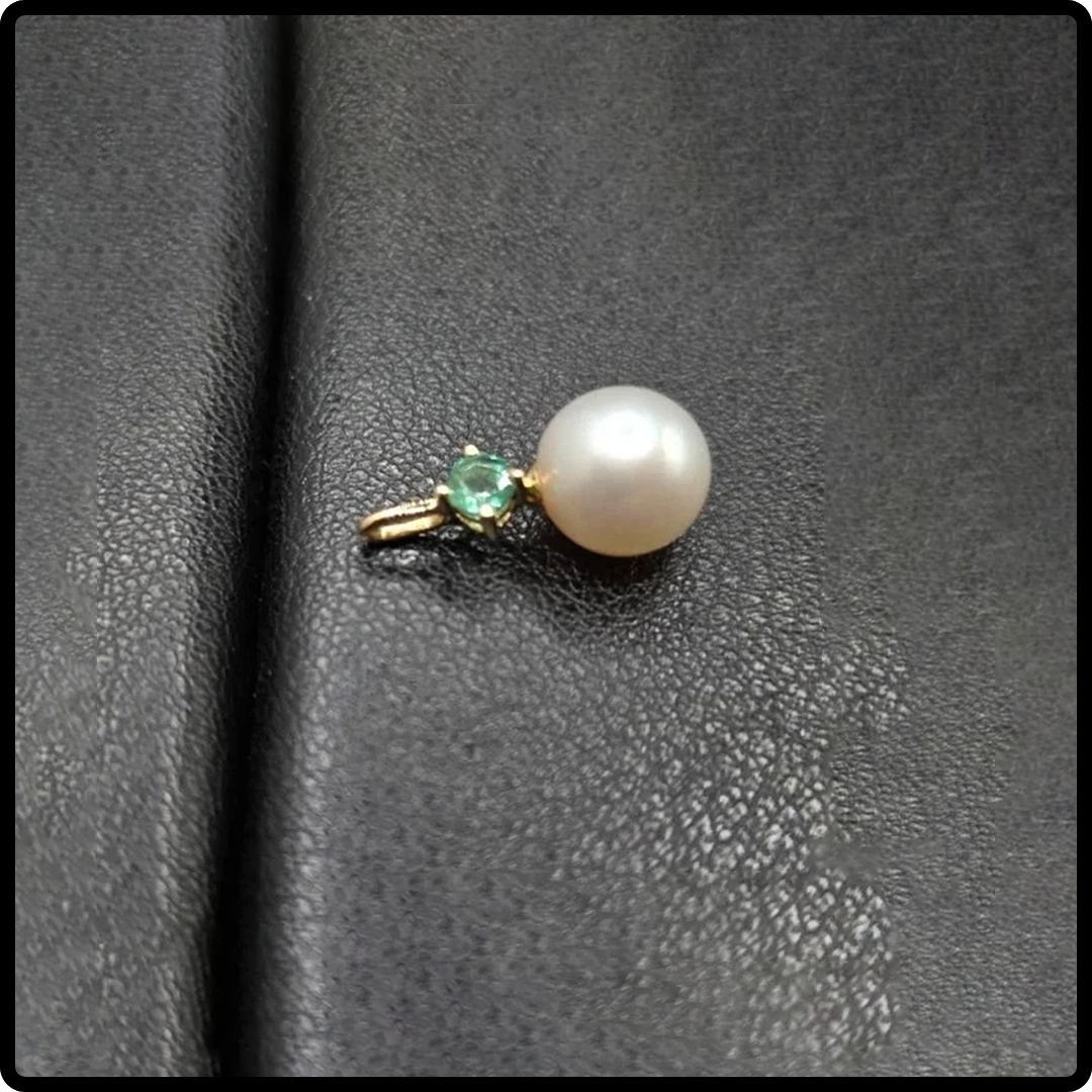 14k Gold Pearl And Emerald Pendant