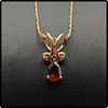 14k Gold Vintage Garnet Pendant Necklace